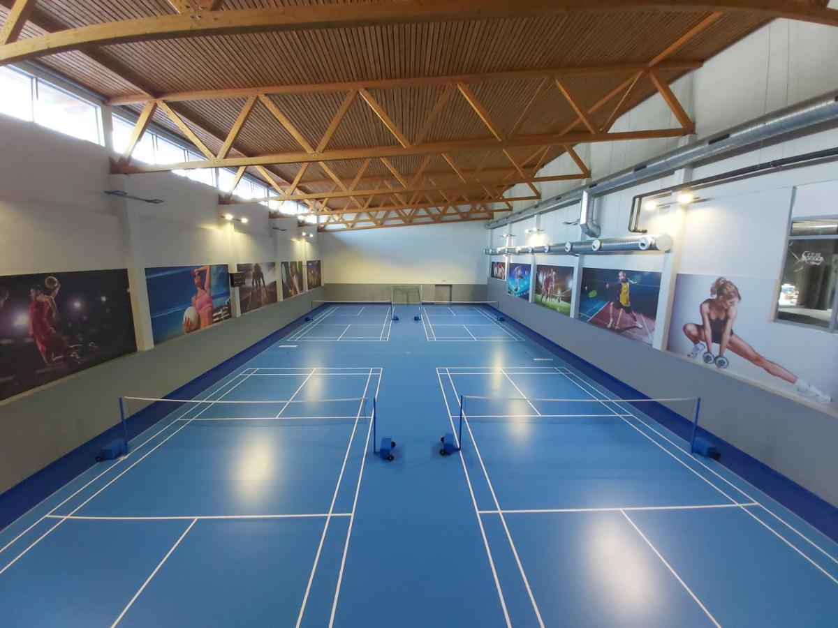 Buly Arena Hotel Kravare  Bagian luar foto