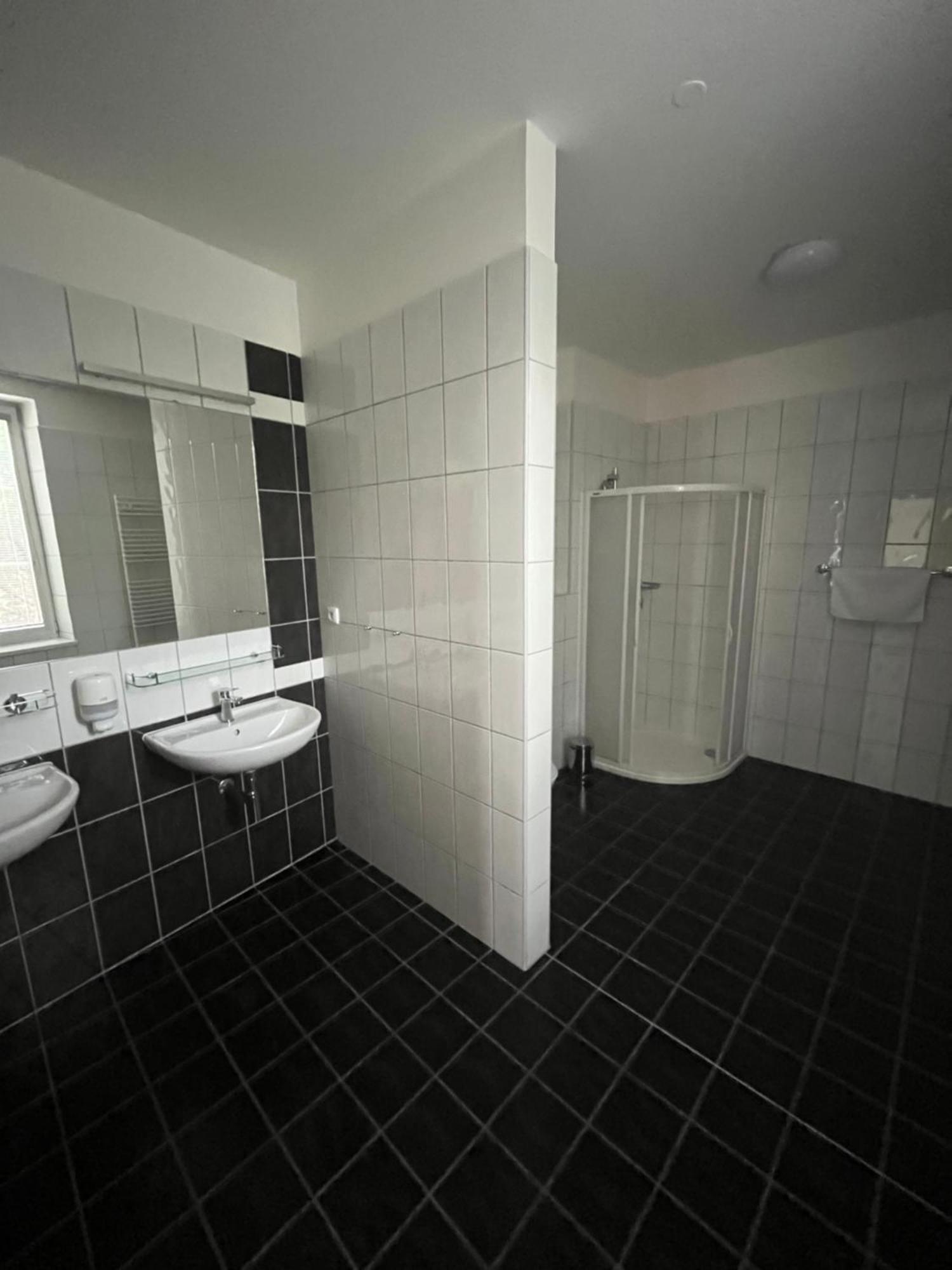 Buly Arena Hotel Kravare  Bagian luar foto
