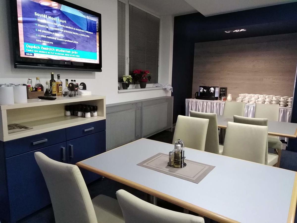 Buly Arena Hotel Kravare  Bagian luar foto